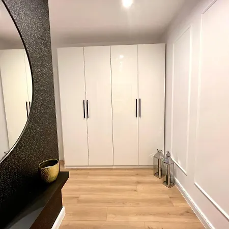 Apartment New Loft Style Old Town *